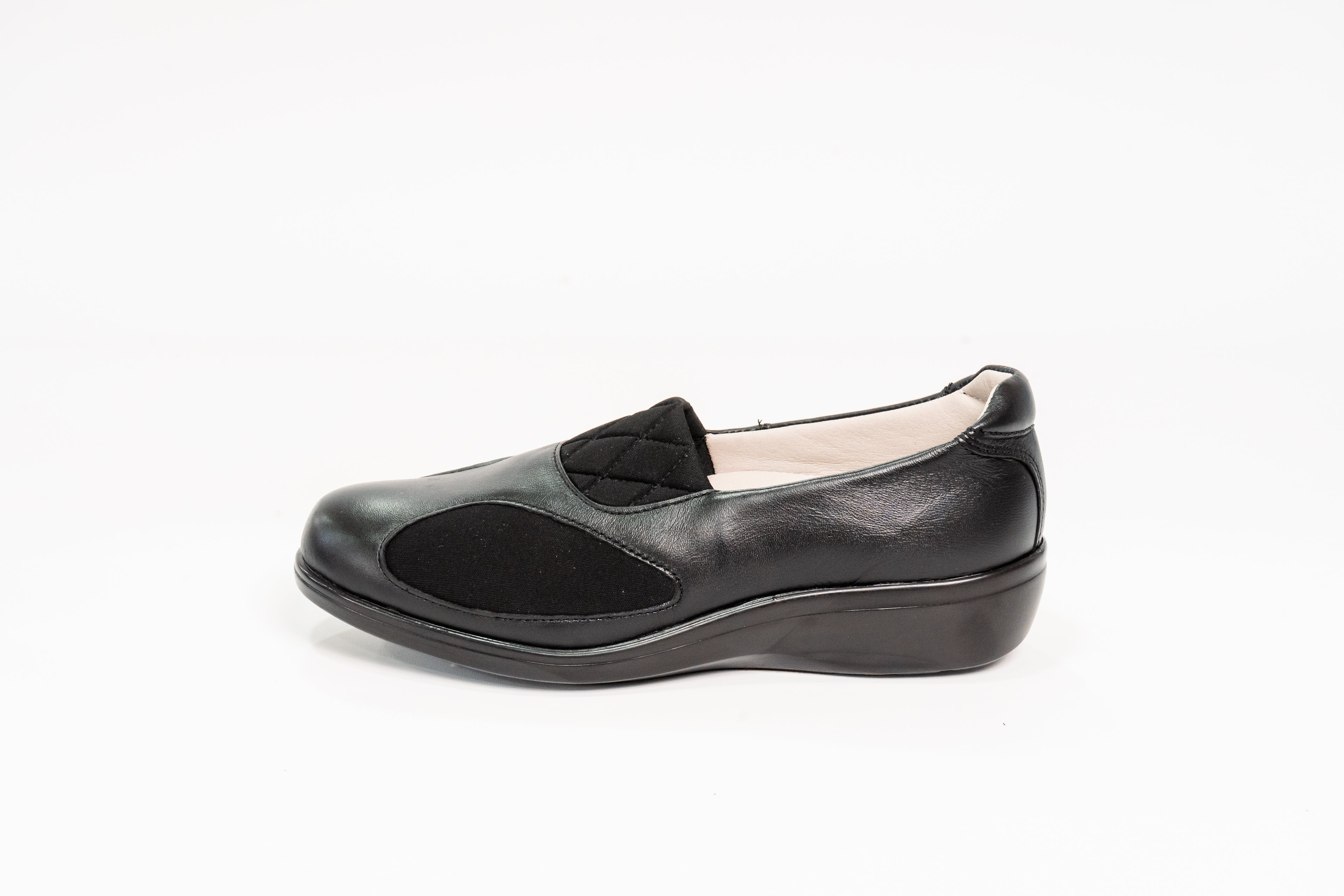 ZAPATO NEGRO OLD DAMA
